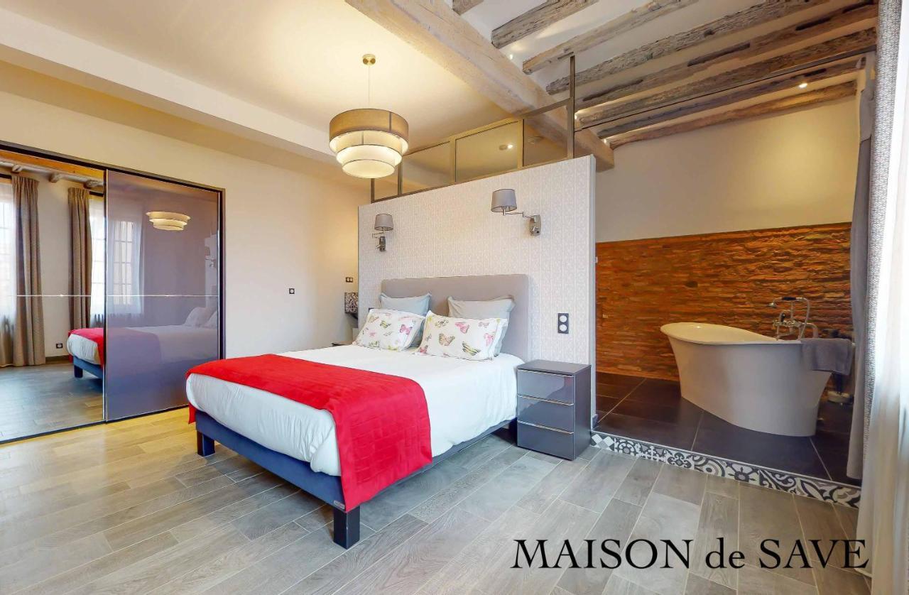 Maison De Save LʼIsle-Jourdain Buitenkant foto